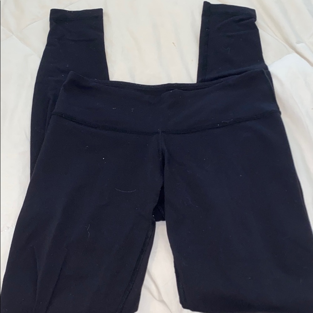 Lululemon wunder under